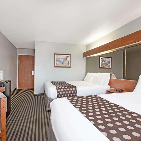 Microtel Inn & Suites By Wyndham Garland/Dallas Kültér fotó